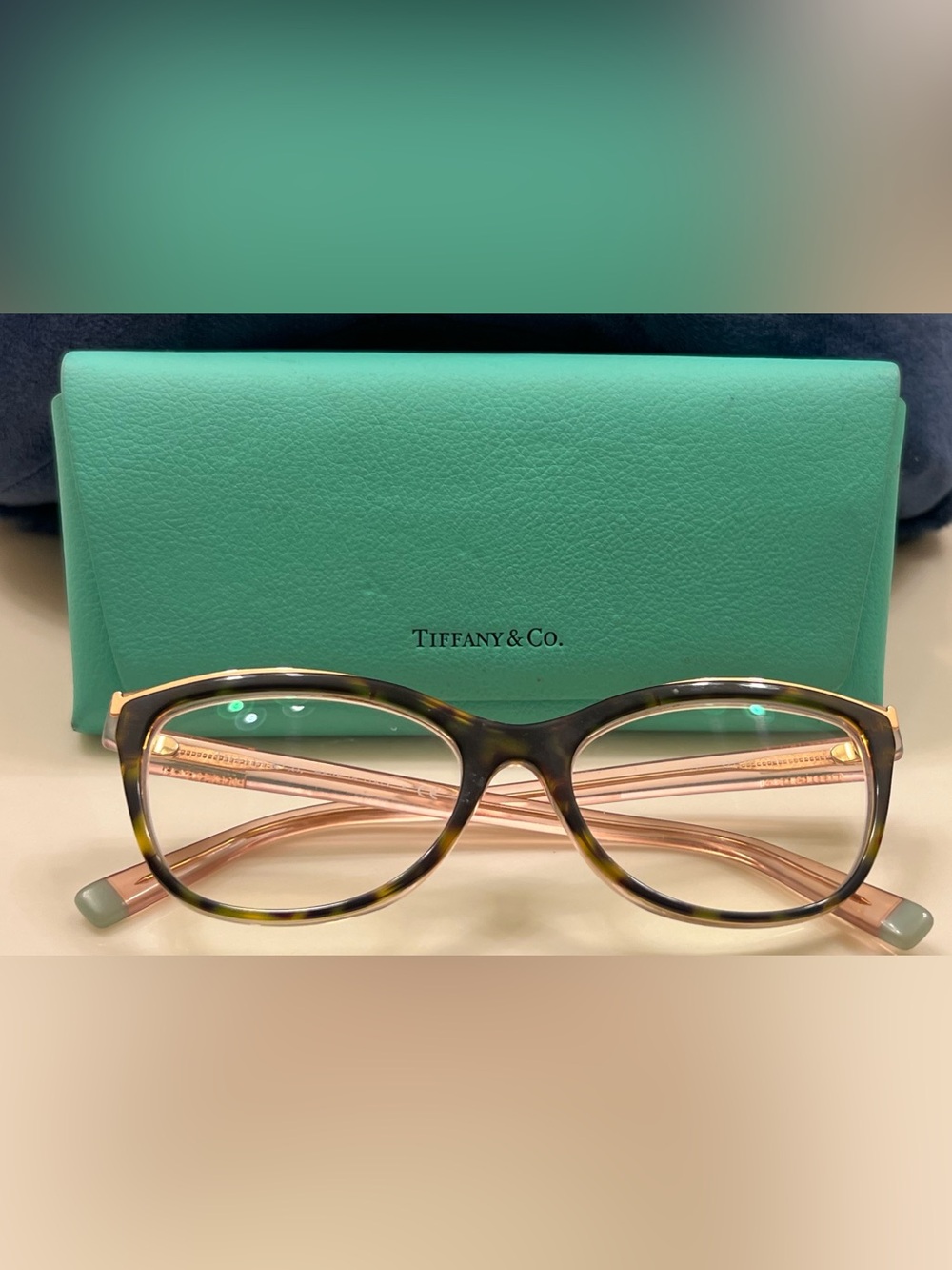 Tiffany & Co. Classic Tortoiseshell Frame with Rose Gold Temples.